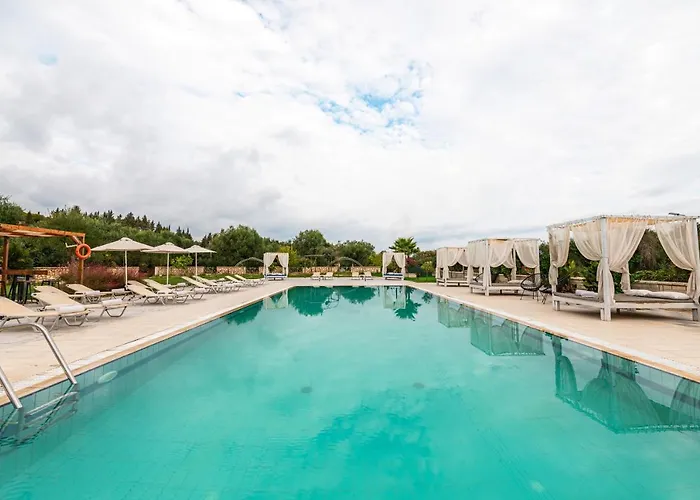 Hotel Ekati Mare Kávos - un hotel a 4 stelle 