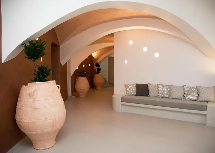 Santorini Resorts